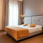 Mokinba King Milano