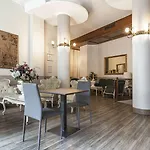 Hotel Mokinba King 4*