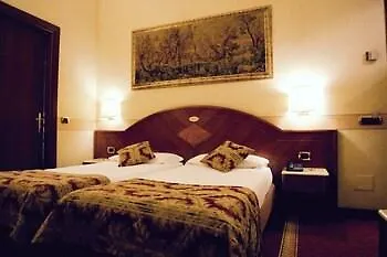 Hotel Mokinba King Milán