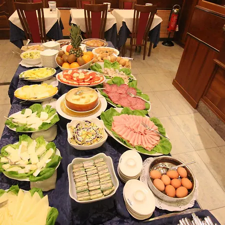 Mokinba King Otel 4*