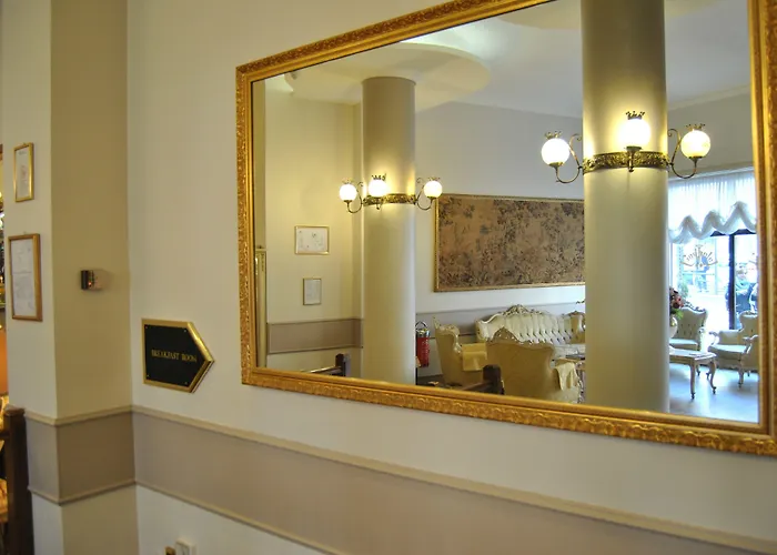 Mokinba King 4* Milaan