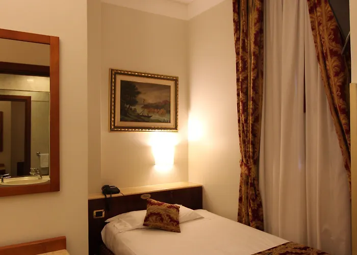 Hotel Mokinba King 4*