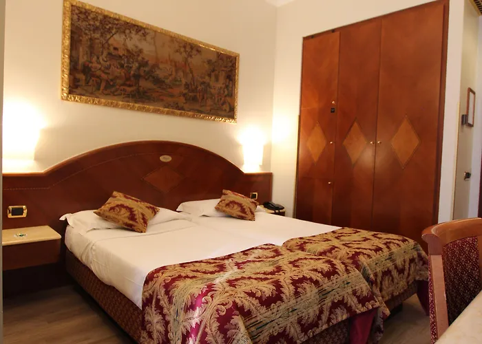 Hotel Mokinba King Milaan