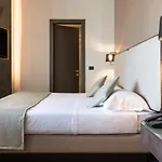 موكينبا كينغ 4* ميلان